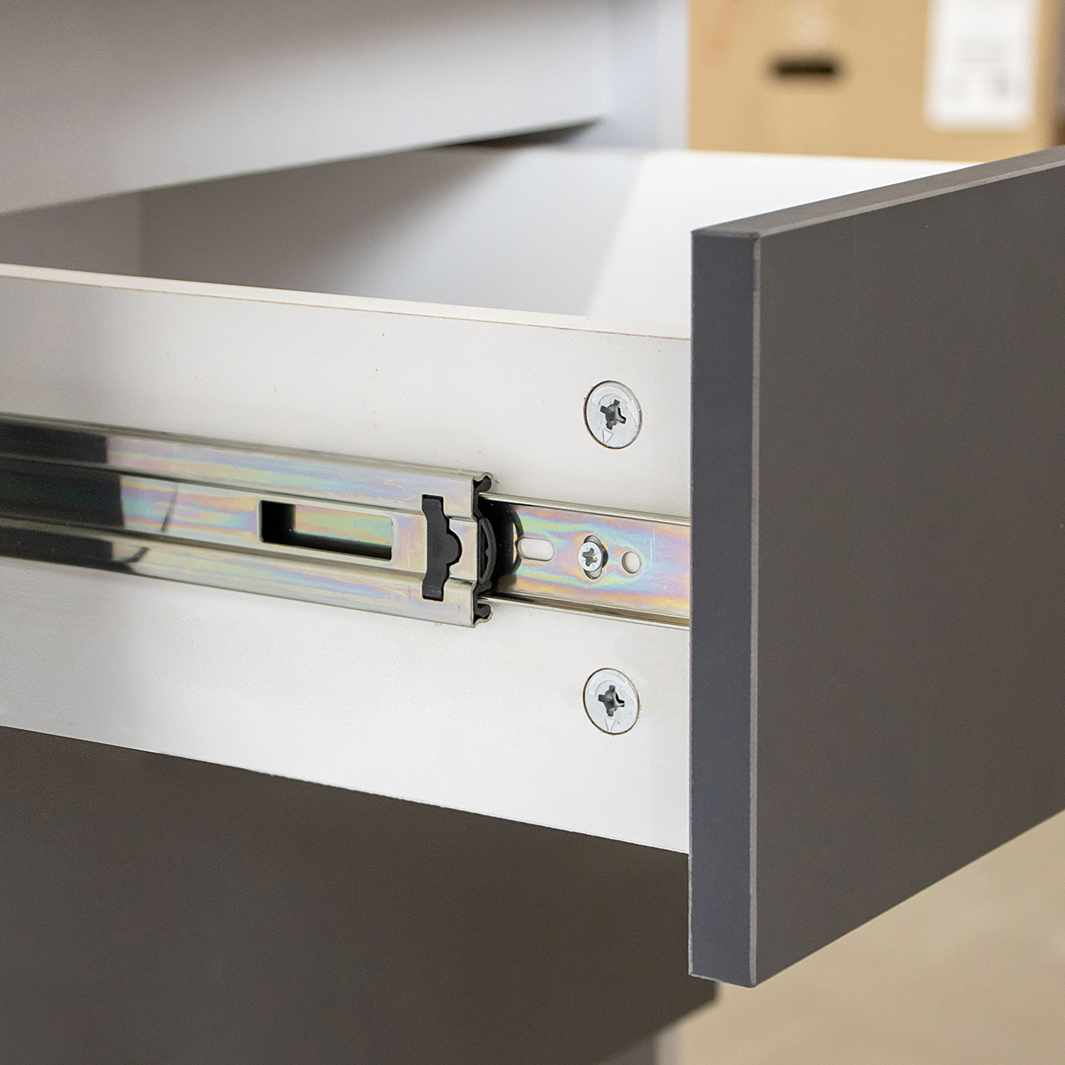 Шкаф напольный 400х850х600 мм BROZEX-WOOD Серый лед, с тремя ящиками, серый / графит