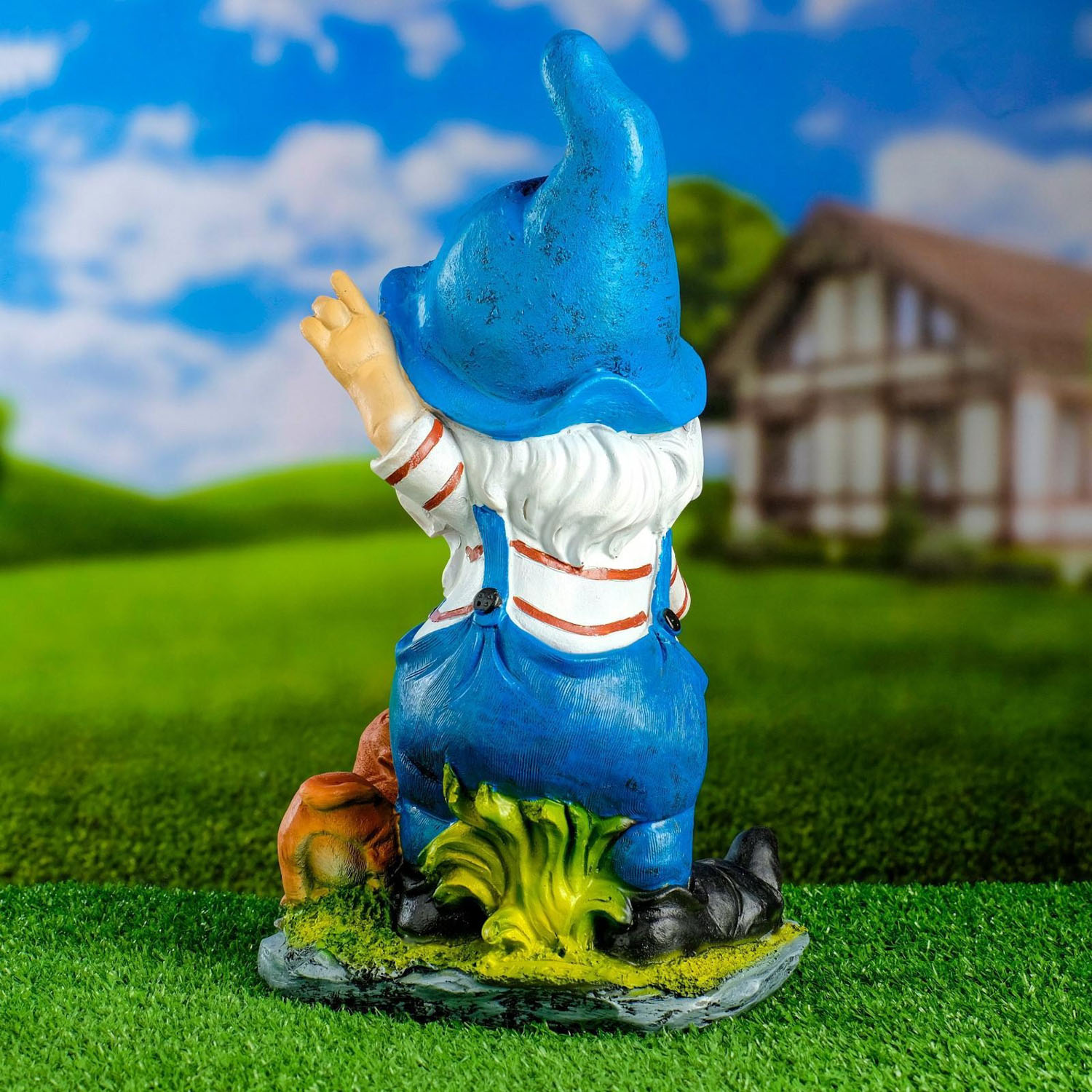 Садовая фигура "Гном со щенком" 22х38см 7025694