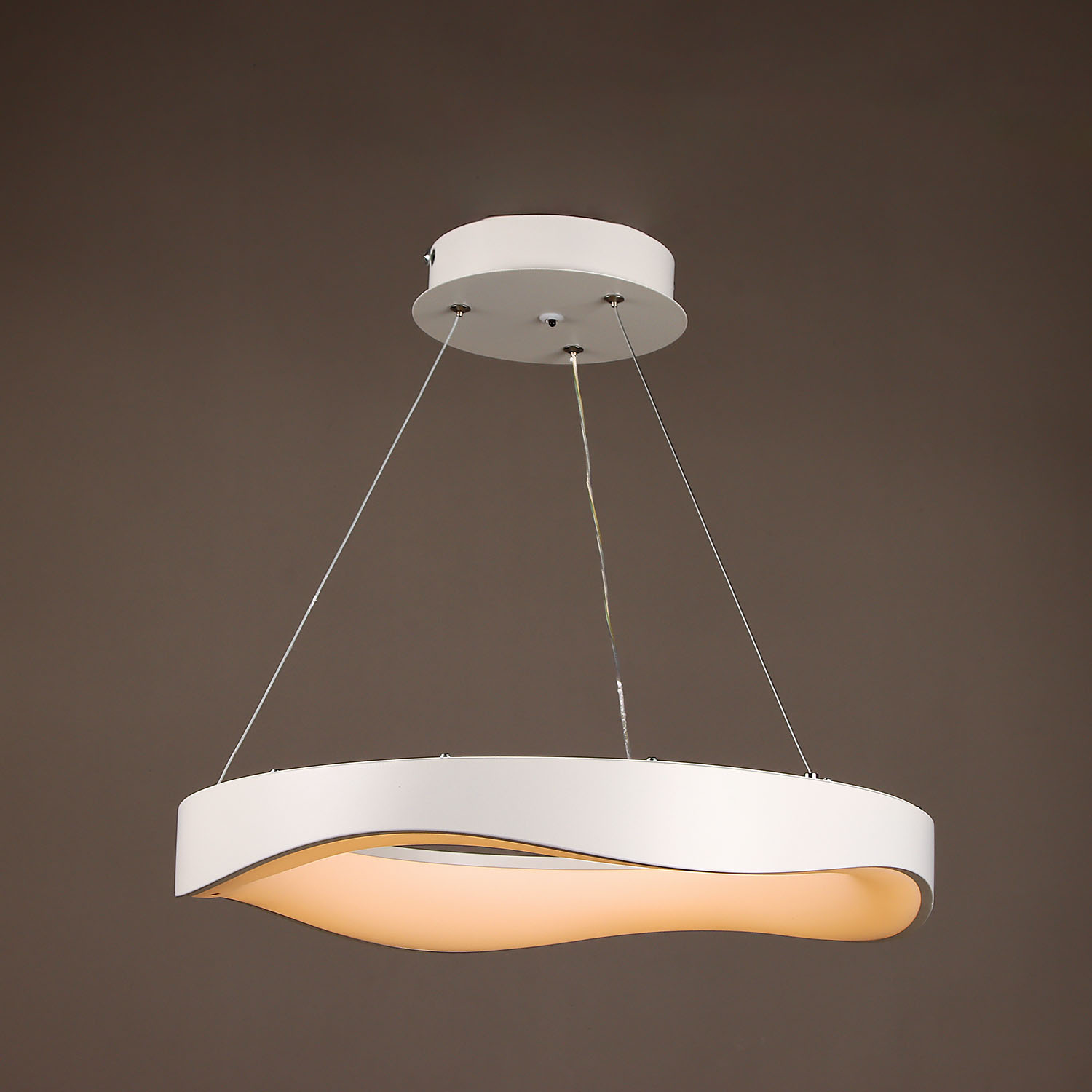 Светильник подвесной светодиодный акриловый 480мм h150см 80W 9224 C LED пульт S=20м2 *1