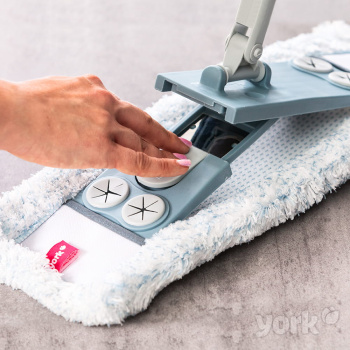 Швабра "флеттер" с насадкой из микрофибры "бархат", телескоп. ручка 145см "MAGNETIC" 081690 *1/12