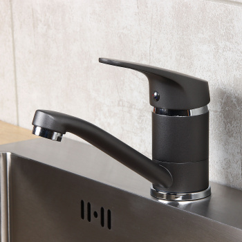 Смеситель для кухни Potato P45277-19 короткий излив (черный графит) *1/10 Смеситель для кухни Potato P45277-19 короткий излив (черный графит) *1/10