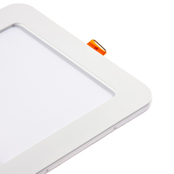 Светильник встраив. Ecola Квадрат даунлайт с драйвером 9W 4.2K 145*145*20 DSRV90ELC *10/30 Светильник встраив. Ecola Квадрат даунлайт с драйвером 9W 4.2K 145*145*20 DSRV90ELC *10/30